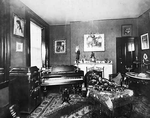 J. M. Taylor House Interior