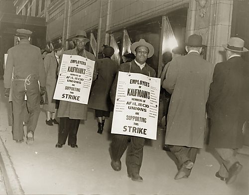 (Employees of Kaufmann's Supporting This Strike)