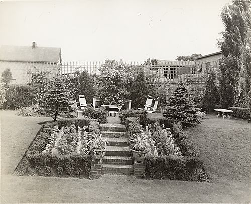 Ira Lewis' back yard garden on Wilkinsburg Avenue