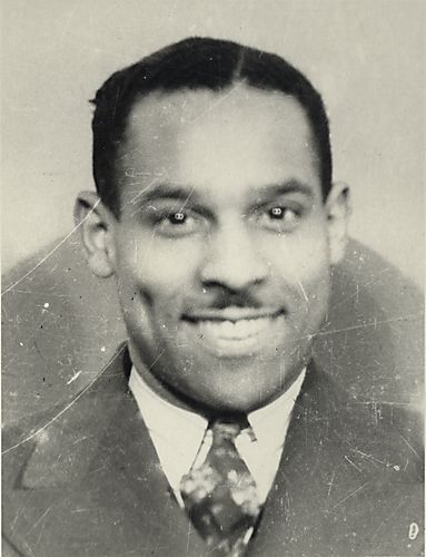 Self-portrait of Charles Teenie" Harris"