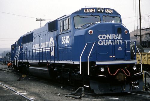 New ConRail Locomotive in Conway Yard