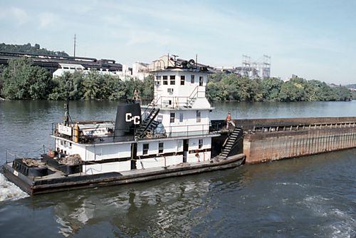 C&C Towboat Delta on the Ohio River
