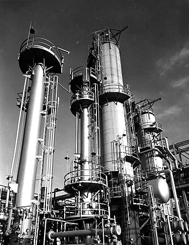 Oil Refinery