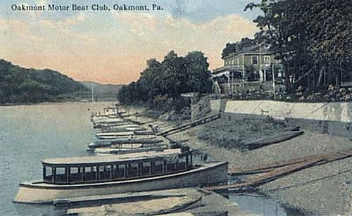 Docks and Clubhouse of Oakmont Yacht Club