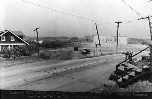 Highland Road (Ingomar Extension)-Intersection with Perry Highway