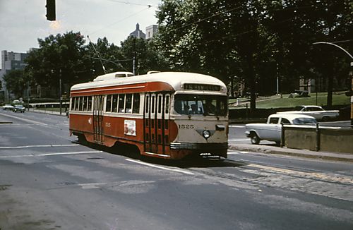 Fifth Avenue at Bigelow Boulevard