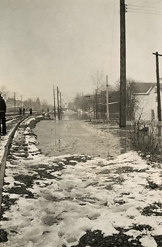 Looking Down the Railroad Tracks