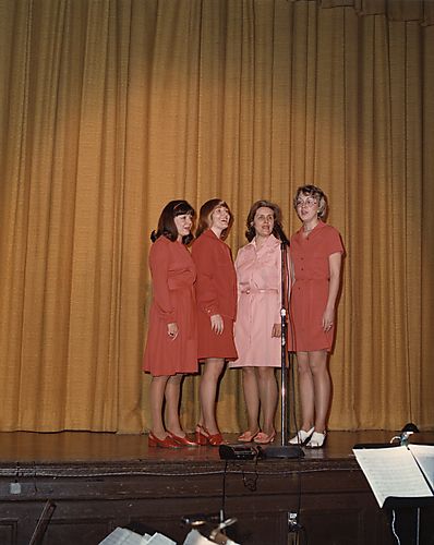 Quartet Sings at the Lions Club Show