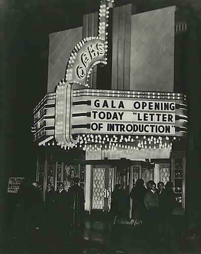 The Opening of The Oaks Theater