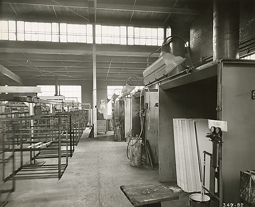 Spray and Conveyer Line