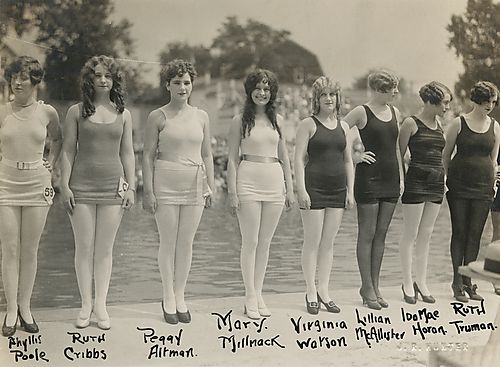 Phyllis Poole, Ruth Cribbs, Peggy Altman, Mary Millnack, Virginia Warson, Lillian McAllister, Ida Mae Horan, Ruth Truman