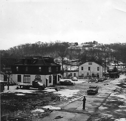 Pine Creek Village