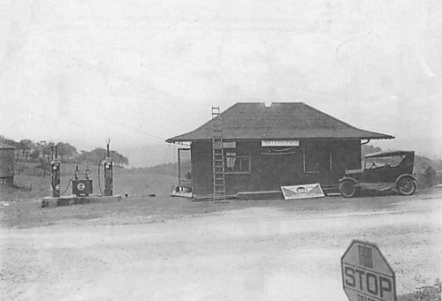 Young’s Grocery and Gas in the 1930s