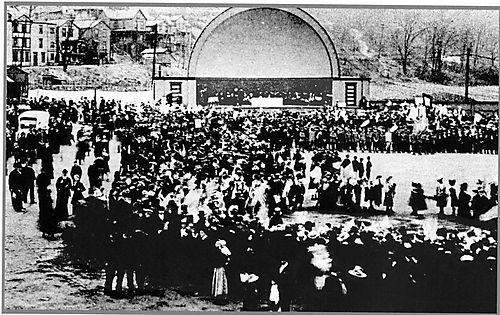 Weekly Band Concerts Presented by the Railroad Band