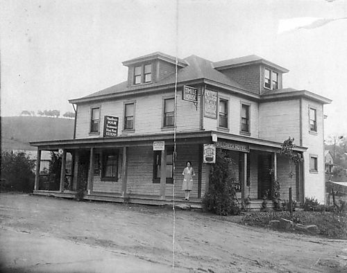 11 Mile House