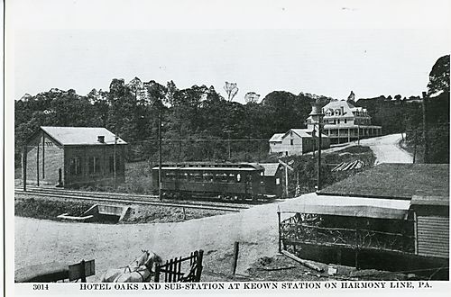 Hotel Oaks and sub-station at Keown Station