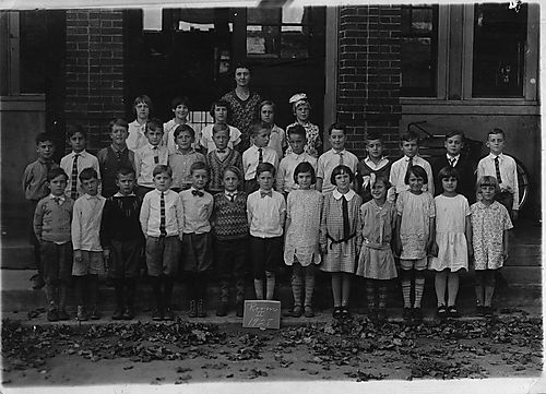 Clifton School Grades 3 and 4 Room II