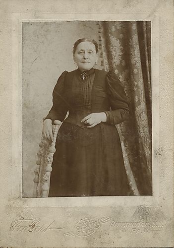 Portrait of a woman in a black dress