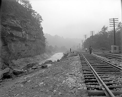 Eastbound Main Tracks