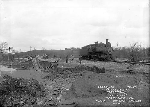 Flood Damage East of Fort Wayne Railroad Bridge00