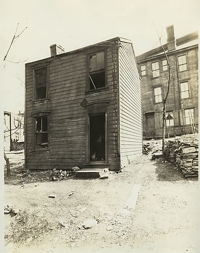 3353 Bigelow Blvd., rear view (2)