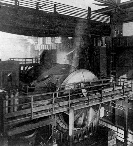 Pouring Pig Iron into a 1,300 ton Mixer