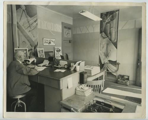 Interior of Seiferth Sign Company Office (2)