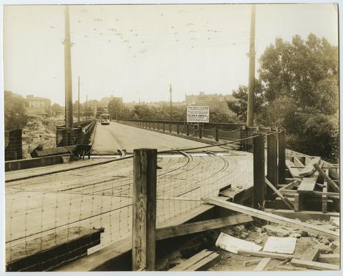 Calvert Avenue streetcar bridge