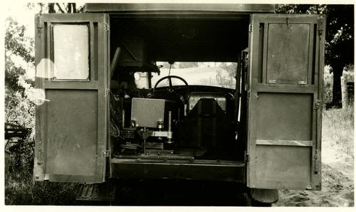 Pendulum field equipment
