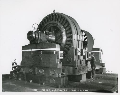 A 750 kw alternator at the Chicago World's Fair