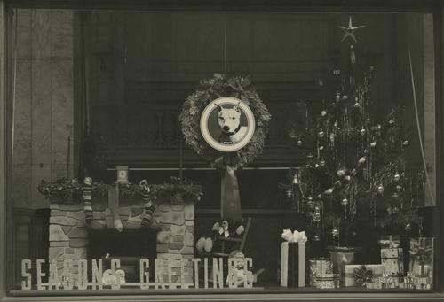 Farmers Deposit National Bank Christmas display