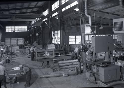 Allegheny Manufacturing Company machinery and employees 