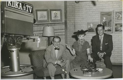 Harold V. Cohen with Lucy and Desi (2)