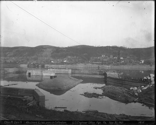 Ohio River Dam 9 Cofferdam Construction