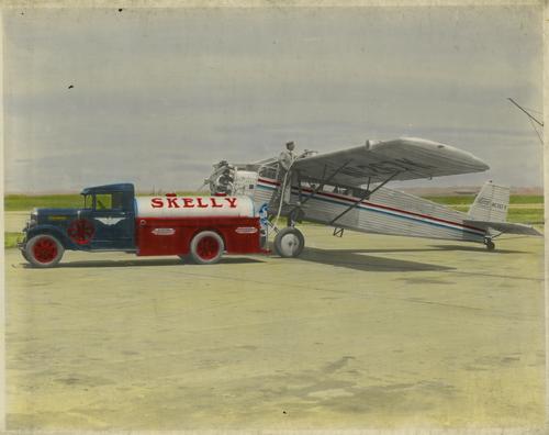 Skelly Truck with Airplane