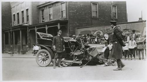 Accident on Grant Boulevard (2)
