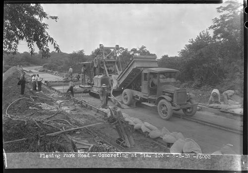 Fleming Park Road - Concreting at Sta. 103