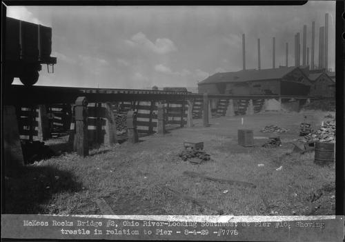 McKees Rocks Bridge #2, Ohio River - Looking Southwest at Pier #16, Showing Trestle in Relation to Pier