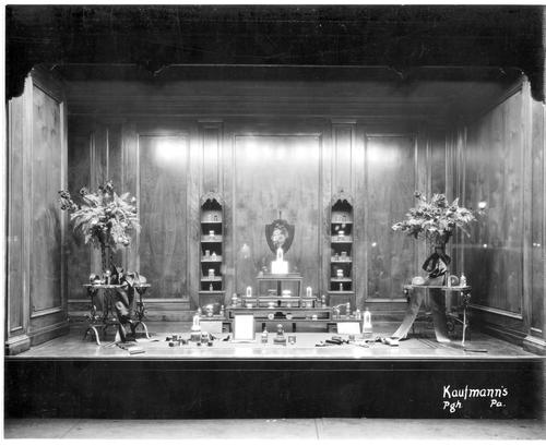 Helena Rubenstein display