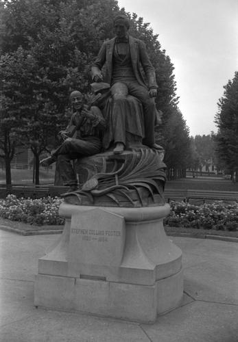 Stephen Foster Sculpture