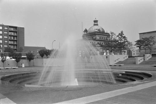 Allegheny Square Plaza Fountain