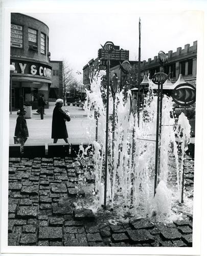 Highland Square Fountain