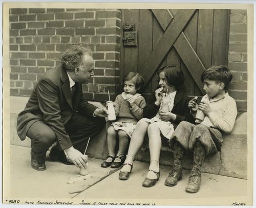 Irene Kaufmann Settlement Children Drinking Milk (2)