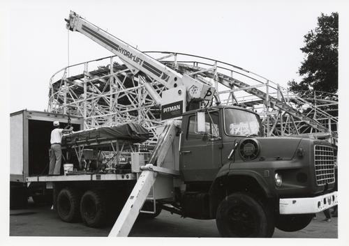 World's largest candy bar (1)