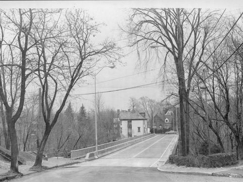 Oakwood Bridge
