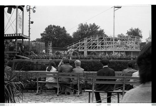 Acrobatic act on Lagoon stage (15)