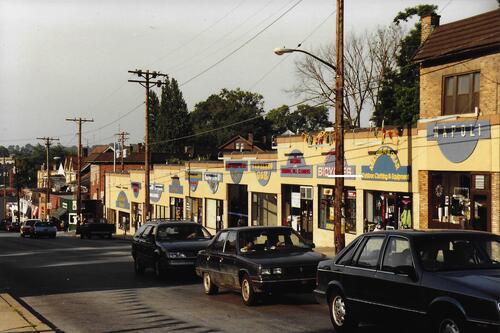 West Side of Murray Ave. Between Beacon and Hobart Streets