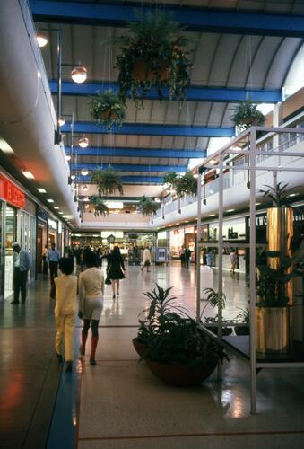 Allegheny Center Mall