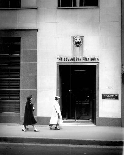 Dollar Bank Street Entrance
