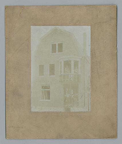 Four Unlabeled Photographs